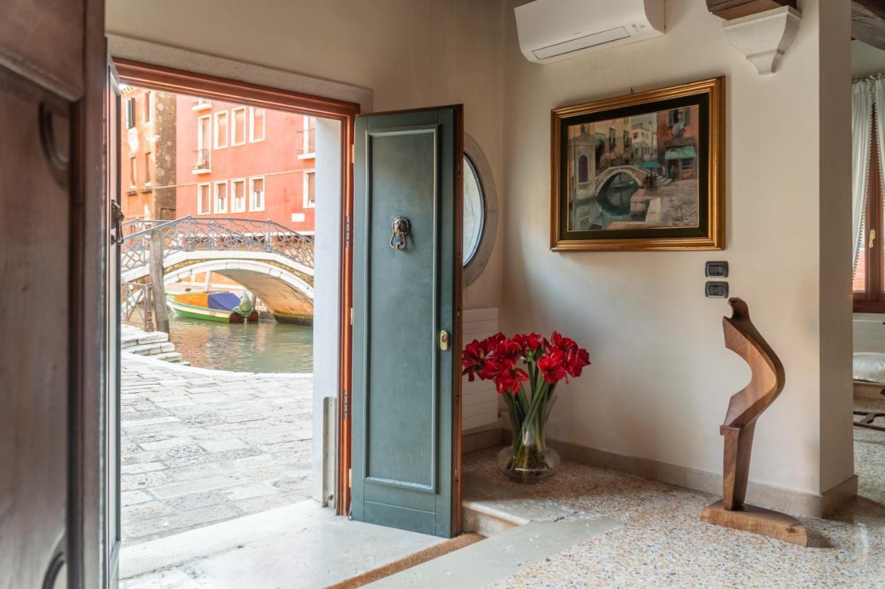 Garden Mansion With Private Mooring R&r Appartement *